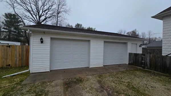 $249,900 | 426 South Webster Street, Bellevue, MI 49021