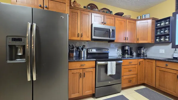 $249,900 | 426 South Webster Street, Bellevue, MI 49021