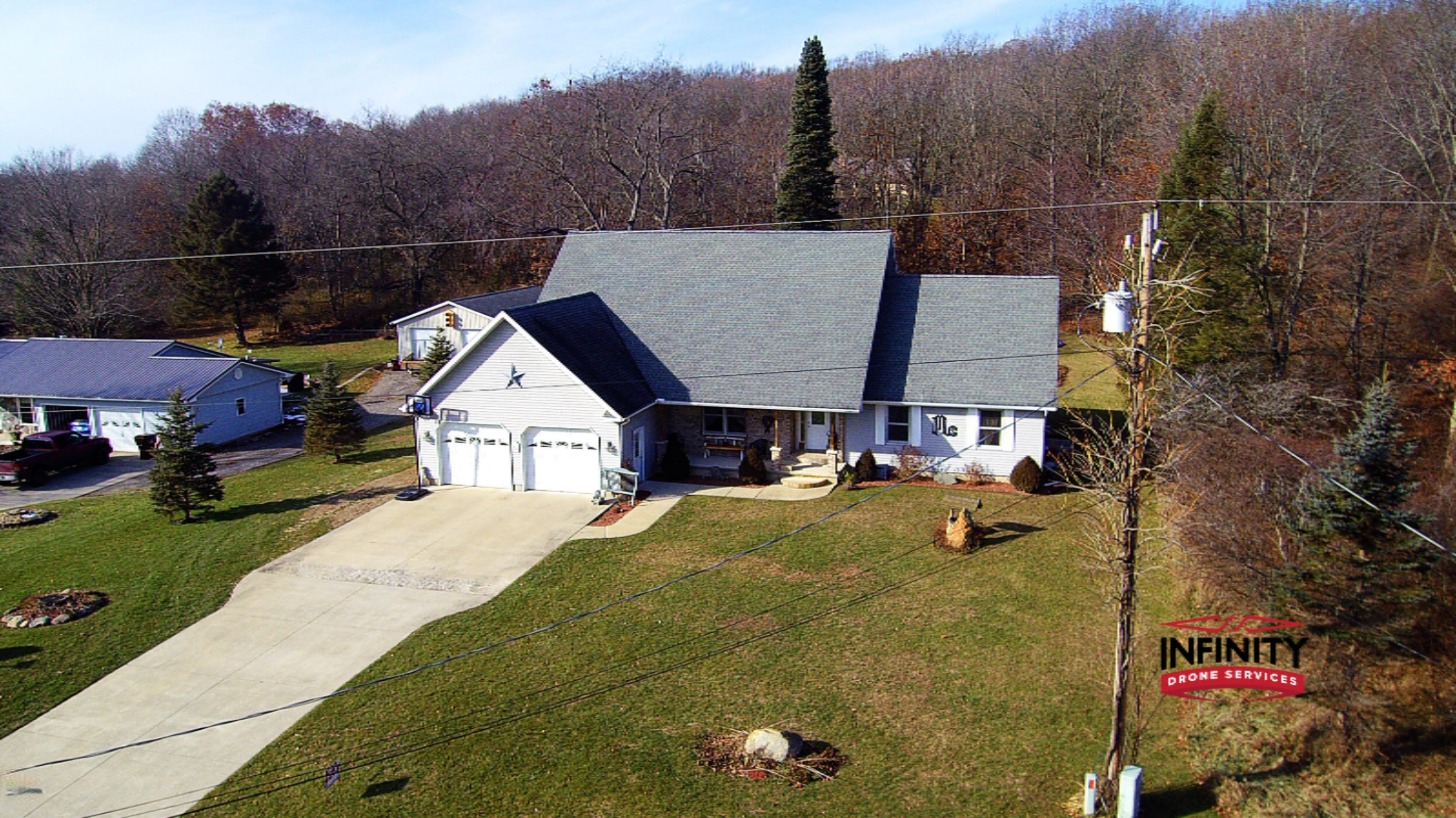 635 Prairie Creek Road Ionia, MI 48846 - Photo 2 of 25 Front Aerial 325