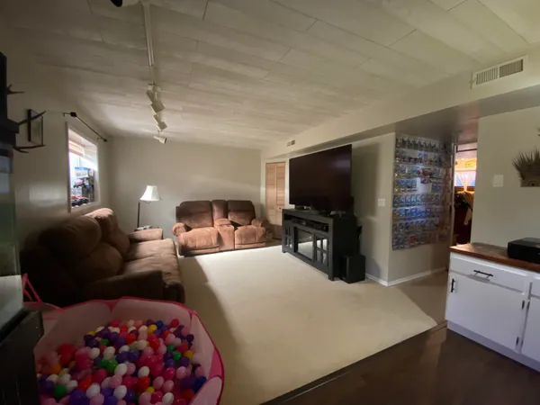 $399,900 | 1265 Midwest Drive, Green River, WY 82935