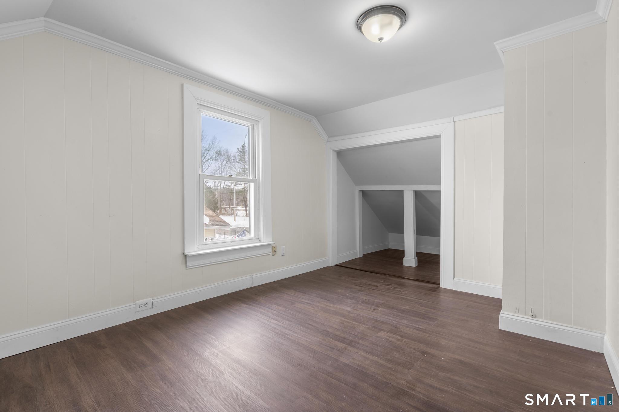 41 Riverview Avenue Groton, CT 06340 - Photo 22 of 31