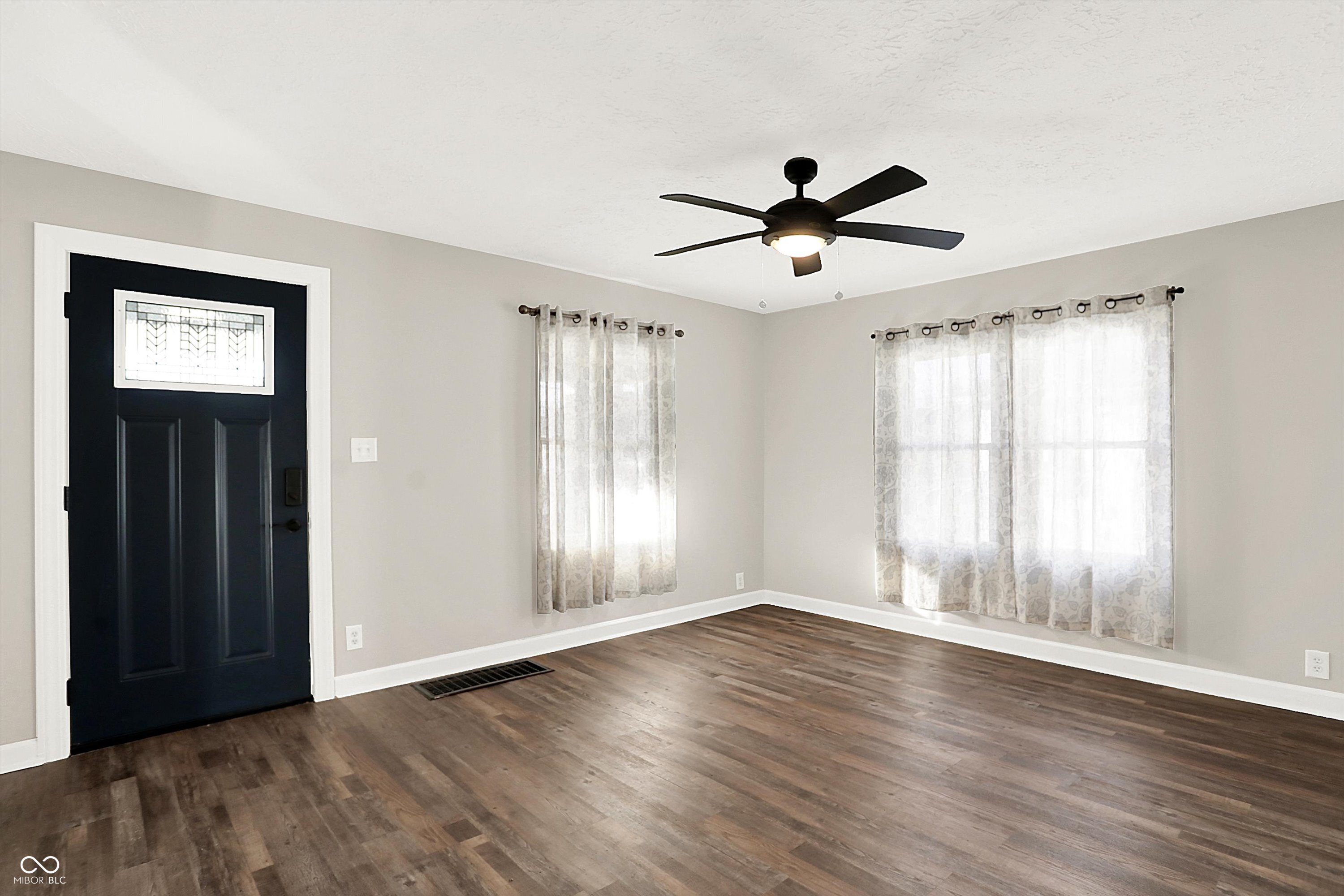 751 Graham Street Franklin, IN 46131 - Photo 4 of 28