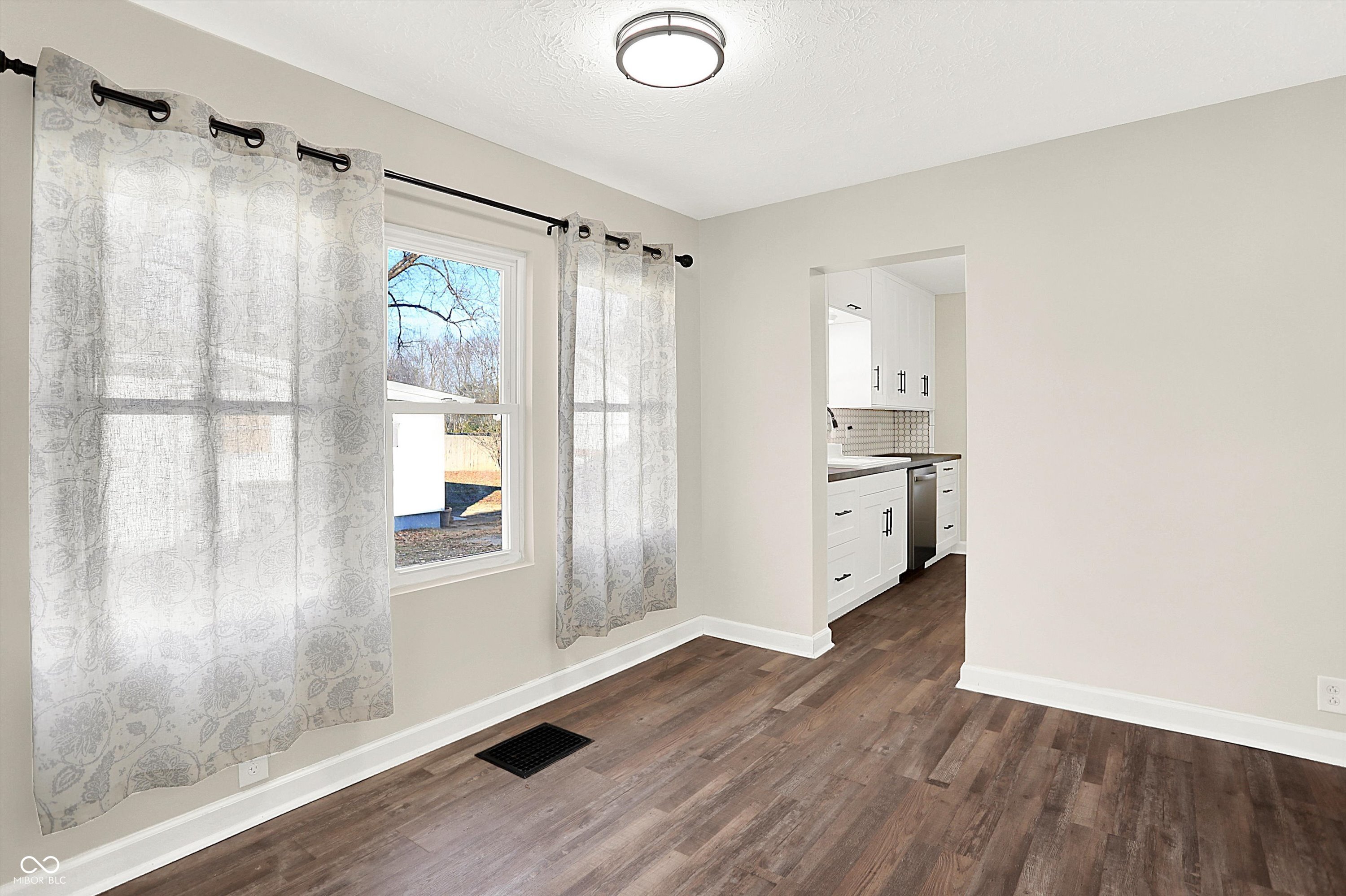 751 Graham Street Franklin, IN 46131 - Photo 8 of 28