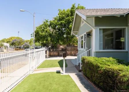 $1,075,000 | 3677 Highland Avenue, San Diego, CA 92105
