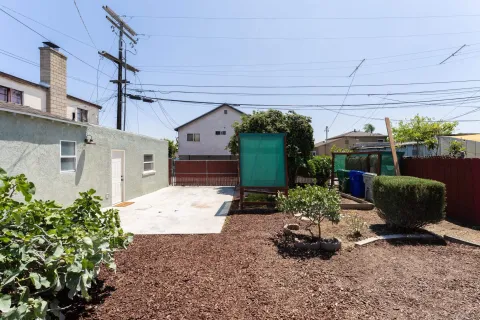 $1,075,000 | 3677 Highland Avenue, San Diego, CA 92105