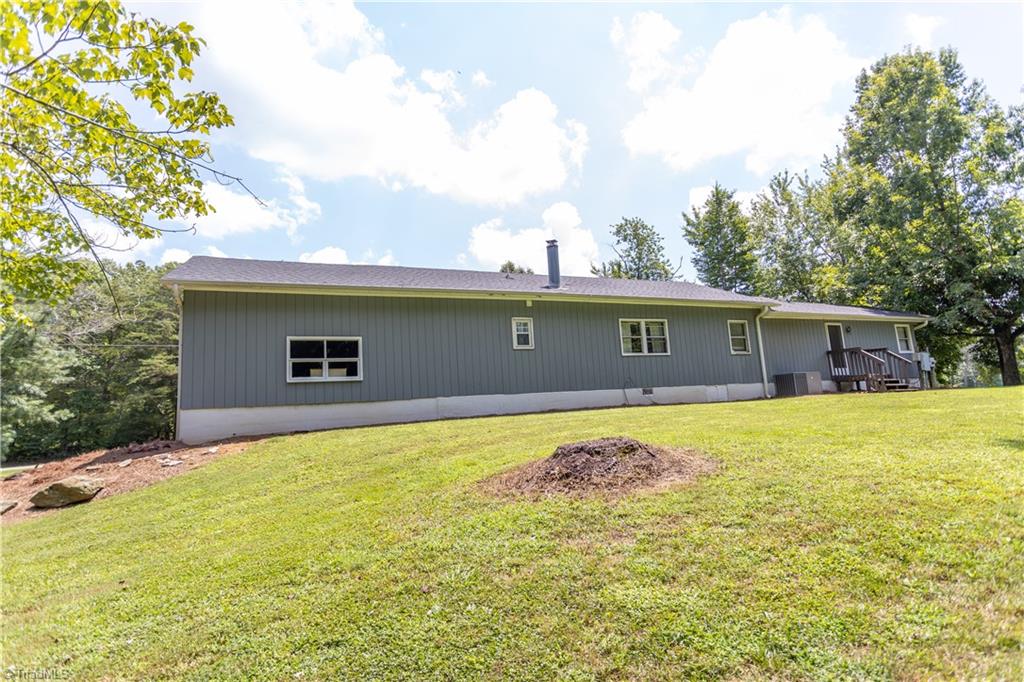 1026 Rierson Road Tobaccoville, NC 27050 - Photo 3 of 37