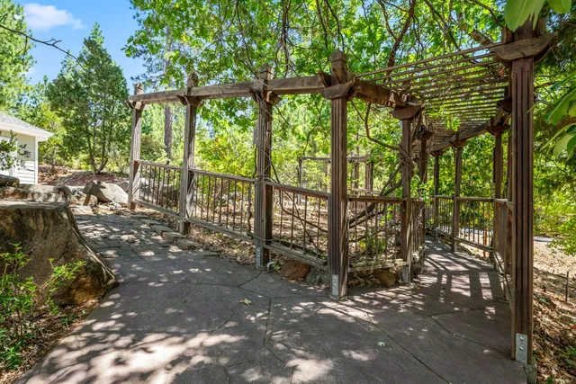 $950,000 | 6060 Keeble Lane, Camino, CA 95709