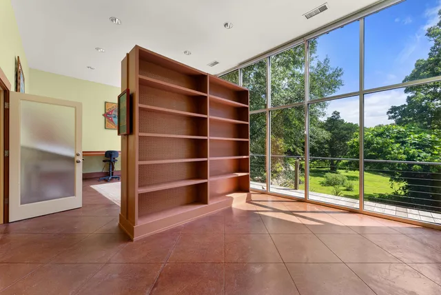 a picture of floor plan