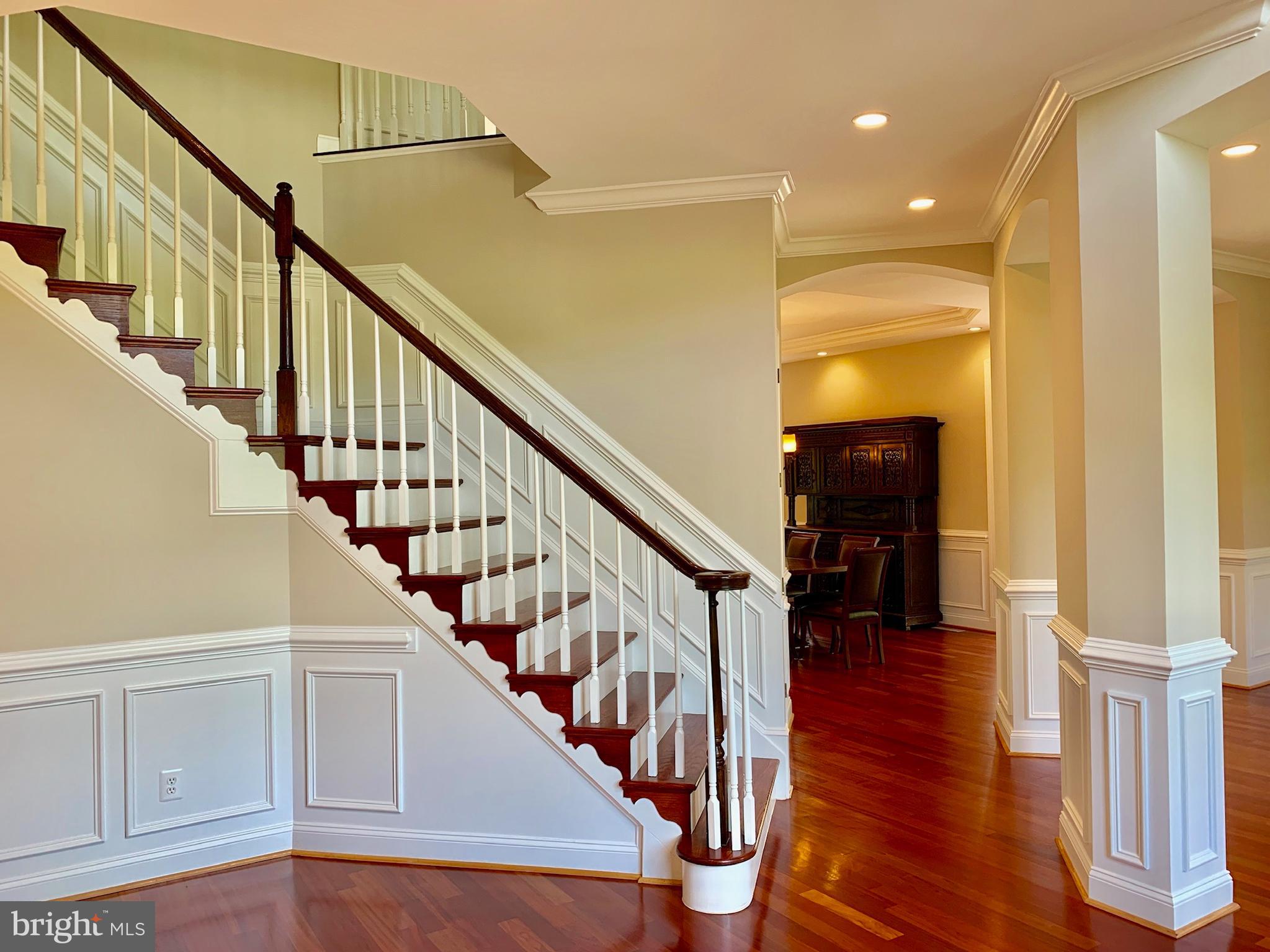 12775 Yates Ford Road Clifton, VA 20124 - Photo 11 of 72 Foyer