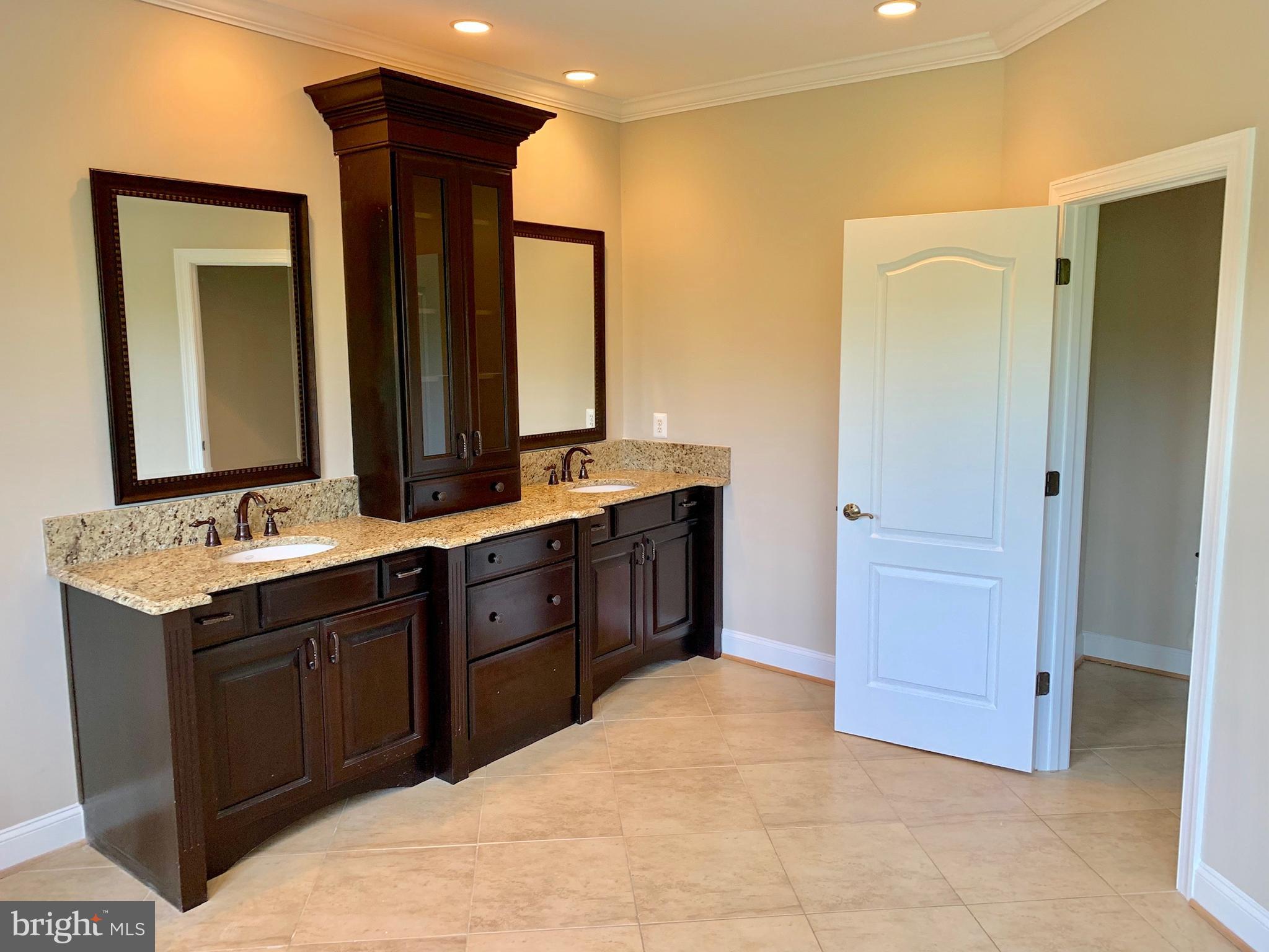 12775 Yates Ford Road Clifton, VA 20124 - Photo 66 of 72 Master Bath