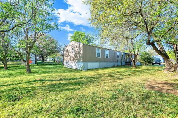 $150,000 | 5 Lee Street, Keene, TX 76059