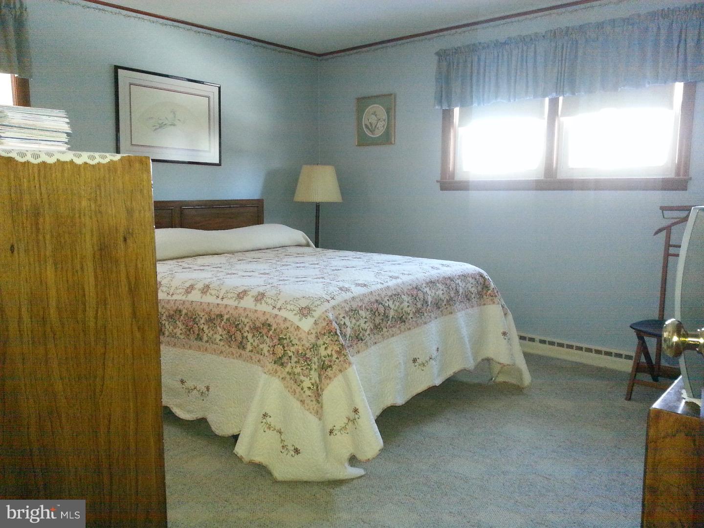16 Kings Boulevard Reading, PA 19607 - Photo 8 of 23