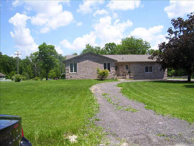 20717 Haggerty Road Belleville, MI 48111 - Photo 18 of 18 Front