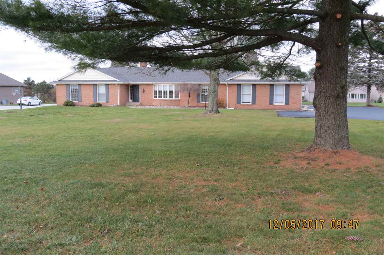 5525 Miami Road South Bend, IN 46614 - Photo 1 of 19