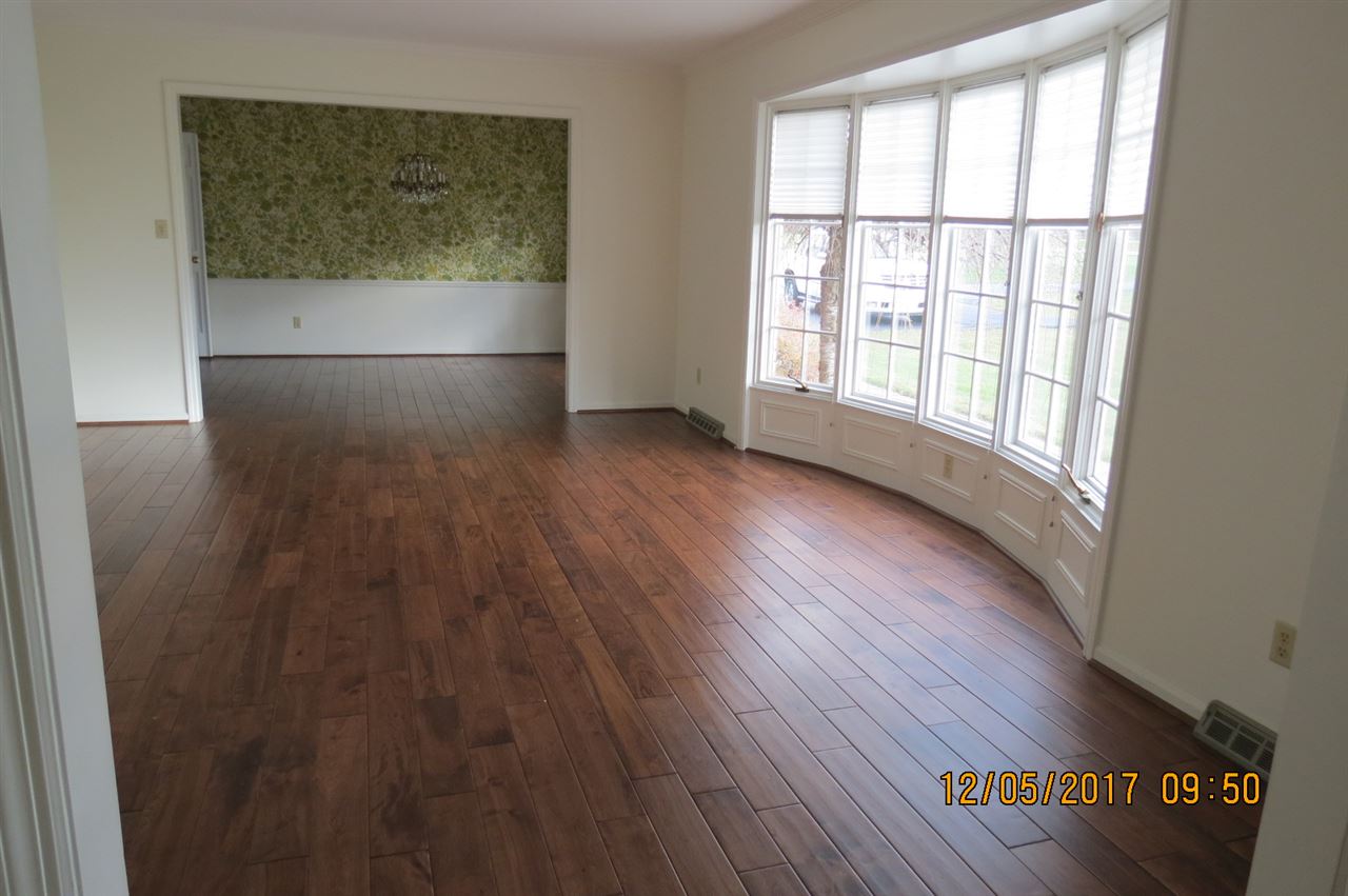 5525 Miami Road South Bend, IN 46614 - Photo 5 of 19