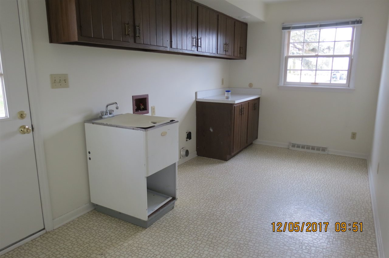 5525 Miami Road South Bend, IN 46614 - Photo 10 of 19