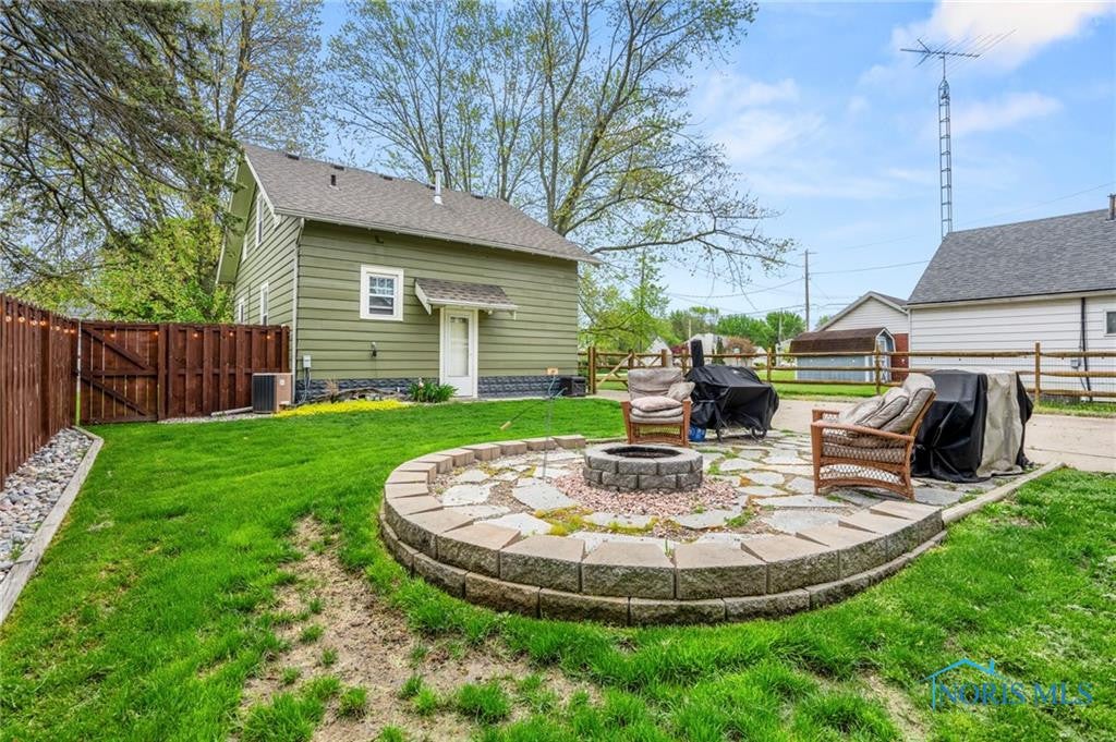 28911 White Road Perrysburg, OH 43551 - Photo 5 of 27 Gallery Image 5