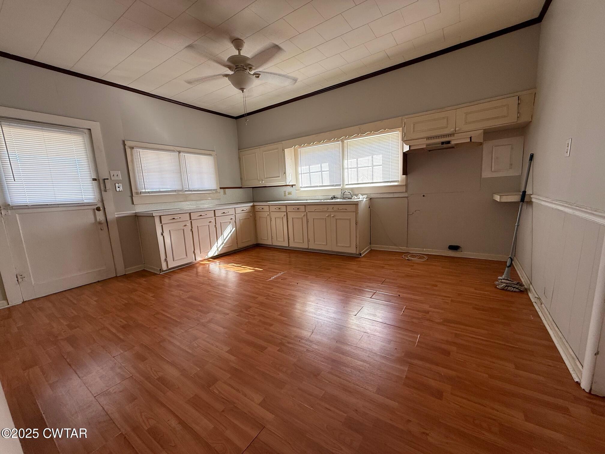 3794 Roellen Newbern Road Newbern, TN 38059 - Photo 8 of 25 a view of empty room with wooden floor