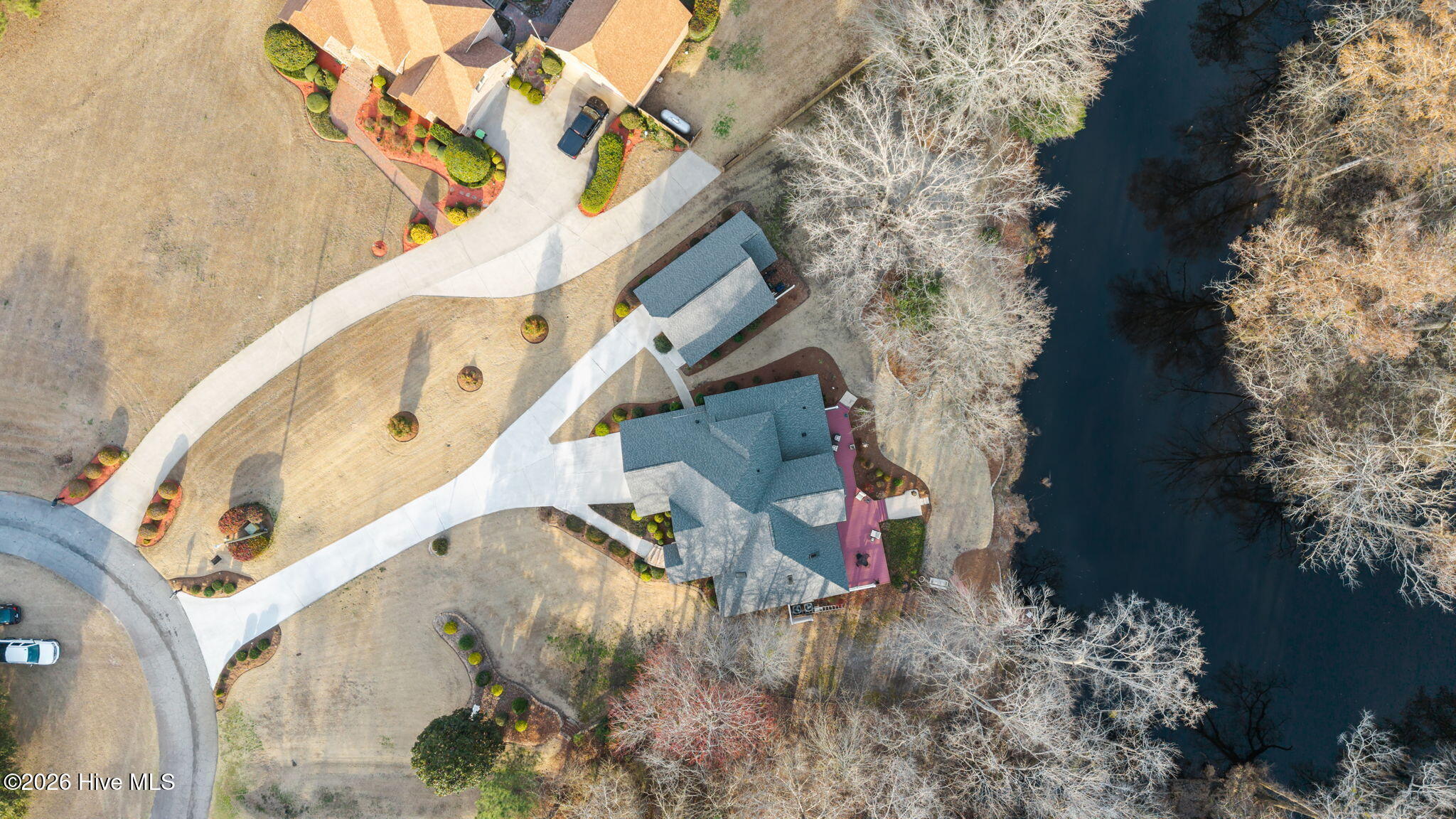 101 Raccoon Run Washington, NC 27889 - Photo 19 of 67 19-web-or-mls-DJI_20260305165402_0950_D