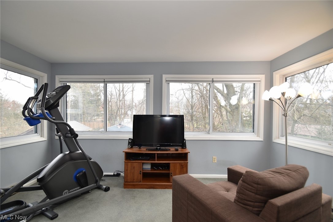 2637 Dartmoor Road Cleveland, OH 44118 - Photo 22 of 35