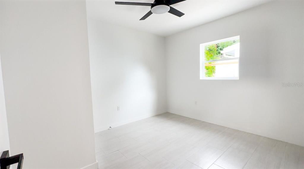 1505 38th Street Orlando, FL 32839 - Photo 15 of 19