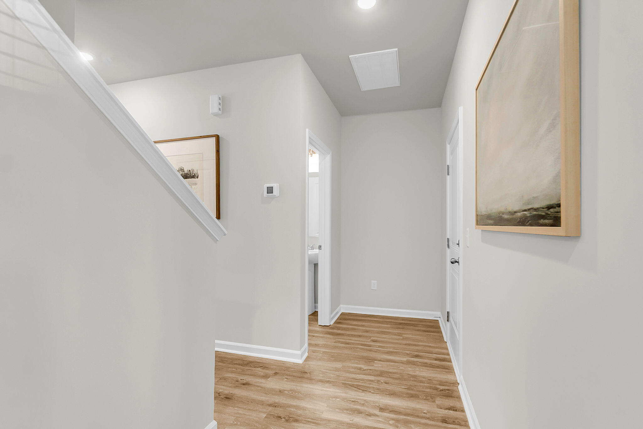 311 Clipper Court Summerville, SC 29486 - Photo 10 of 46 HALLWAY TO GREAT ROOM