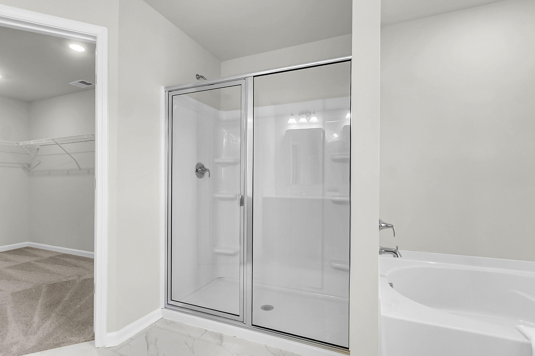 311 Clipper Court Summerville, SC 29486 - Photo 39 of 46 PRIMARY BATHROOM