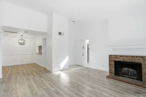 $100,000 | 2935 Nacogdoches Road, Unit 211, San Antonio, TX 78217