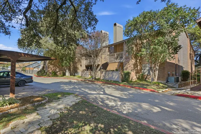 $115,000 | 2935 Nacogdoches Road, Unit 211, San Antonio, TX 78217