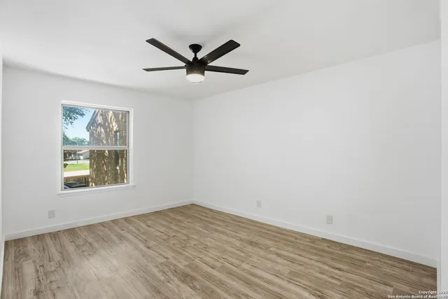 $115,000 | 2935 Nacogdoches Road, Unit 211, San Antonio, TX 78217