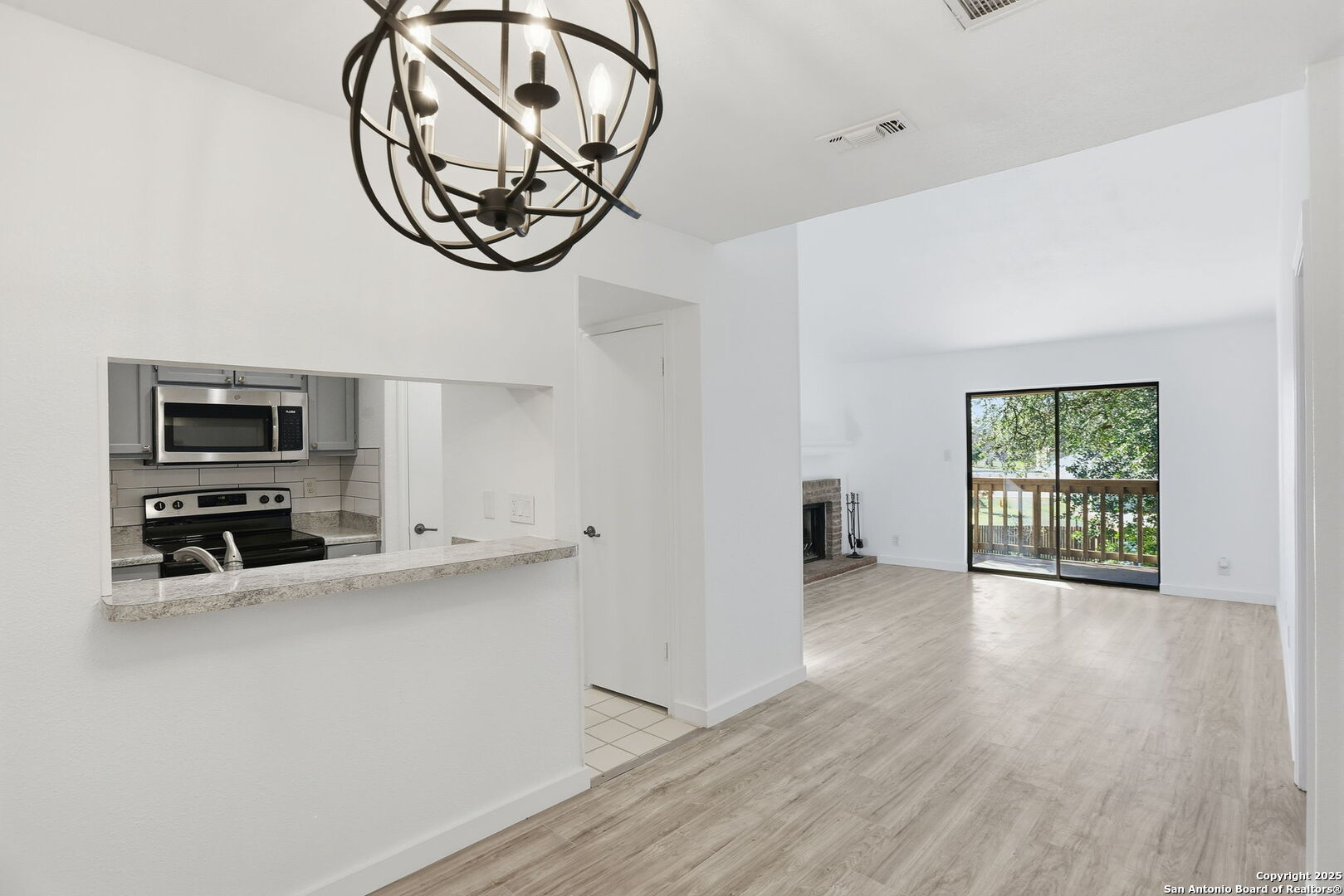 2935 Nacogdoches Road, Unit 211 San Antonio, TX 78217 - Photo 2 of 21