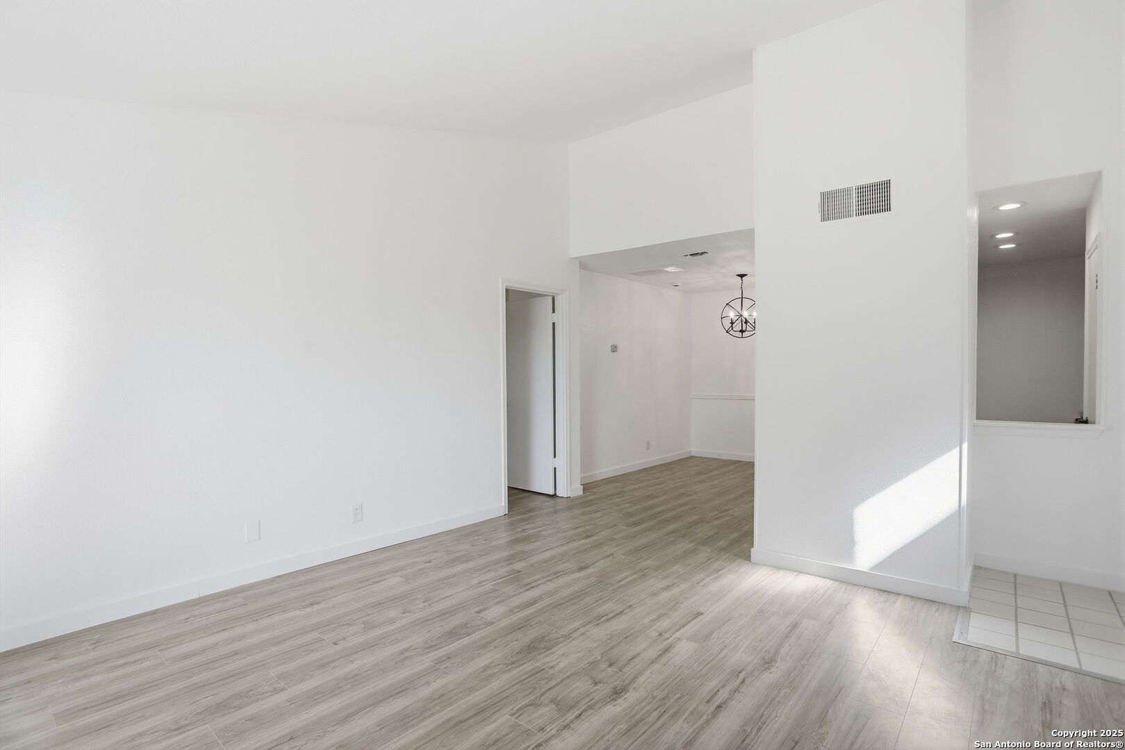 2935 Nacogdoches Road, Unit 211 San Antonio, TX 78217 - Photo 6 of 21