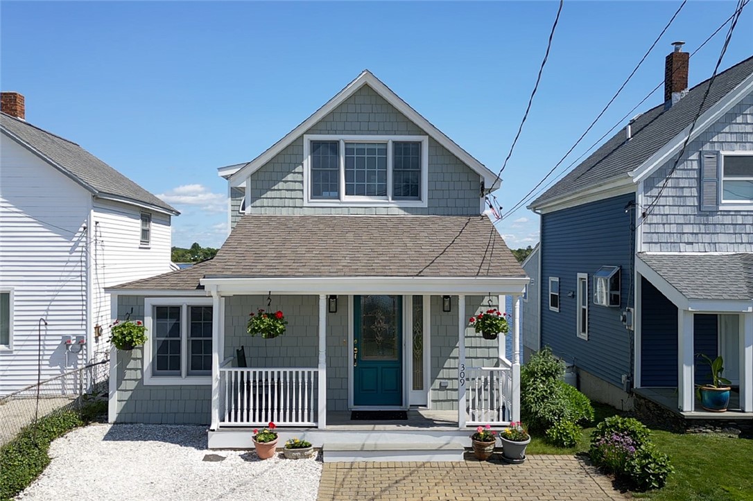 309 Riverside Street Portsmouth, RI 02871 - Photo 4 of 48 Exterior Front