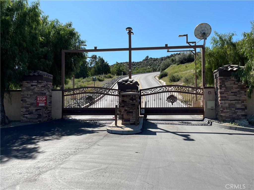 23698 Tapatia Road Homeland, CA 92548 - Photo 2 of 11 a view of a room with gym equipment