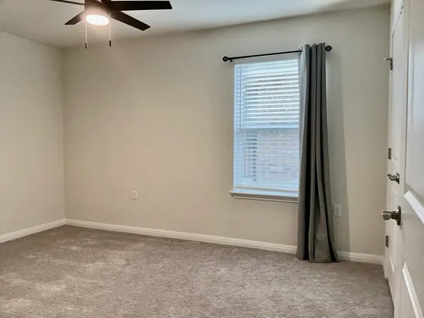 $2,600 | 509 Rockport Street, Georgetown, TX 78633