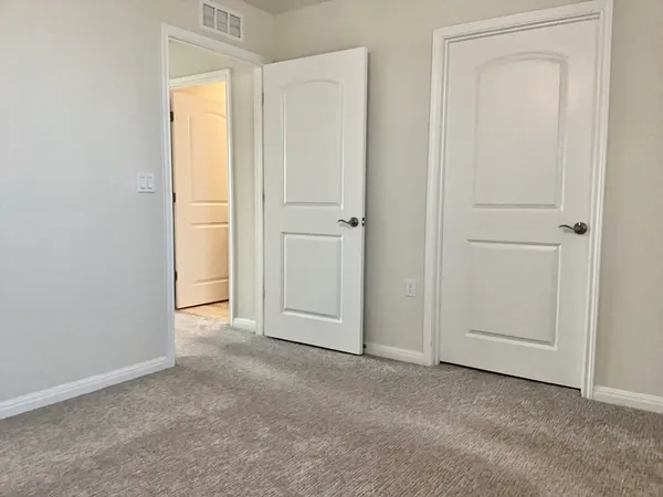 $2,600 | 509 Rockport Street, Georgetown, TX 78633