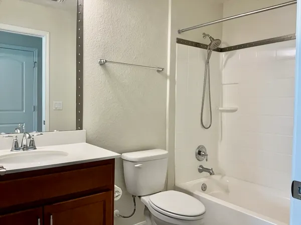 $2,600 | 509 Rockport Street, Georgetown, TX 78633