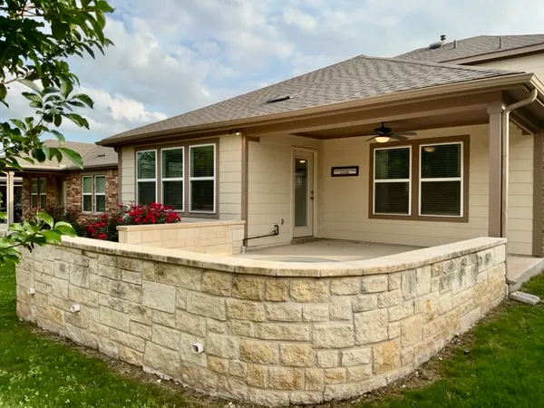 $2,600 | 509 Rockport Street, Georgetown, TX 78633