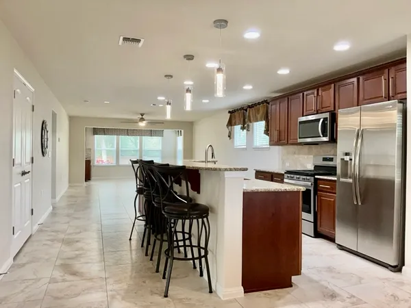 $2,600 | 509 Rockport Street, Georgetown, TX 78633