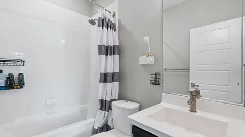 $875,000 | 7810 Inception Way, San Diego, CA 92108