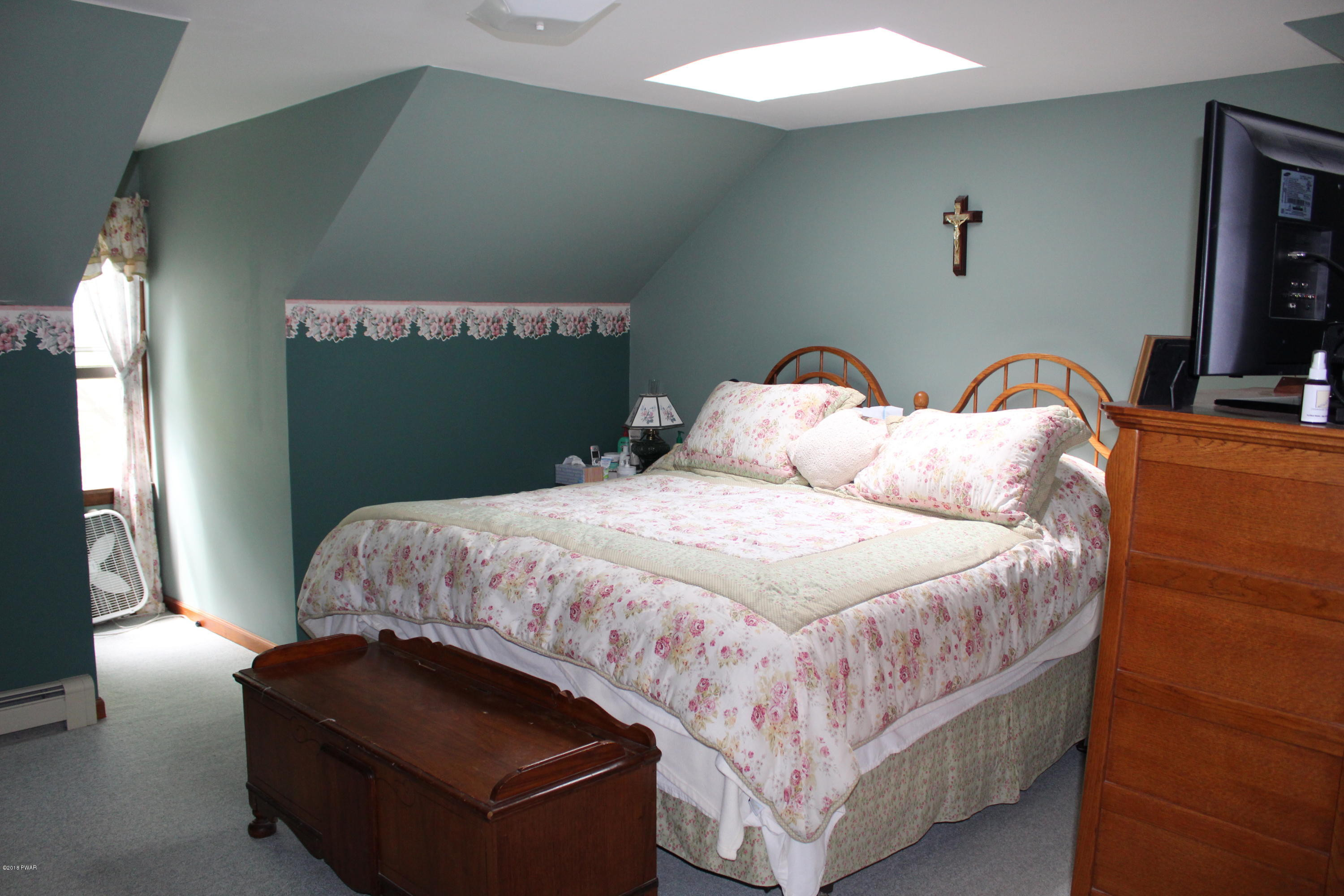 116 Pine Tree Road Shohola, PA 18458 - Photo 23 of 40 2nd Bedroom/Master