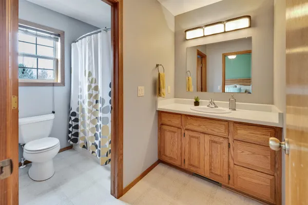 $550,000 | 1241 Velvet Leaf Drive, Madison, WI 53719