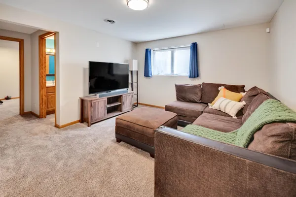 $550,000 | 1241 Velvet Leaf Drive, Madison, WI 53719