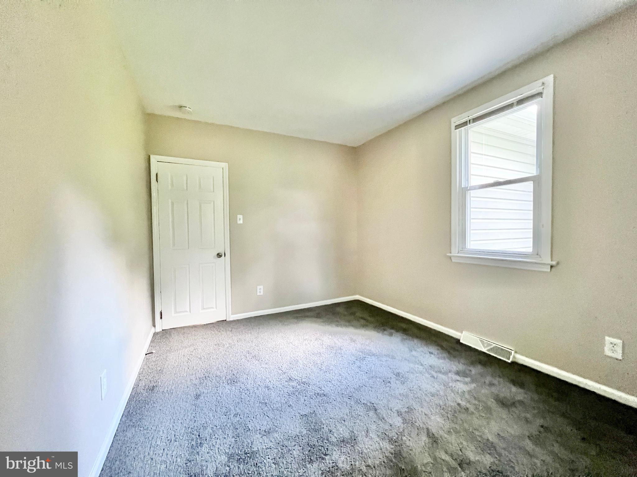 18 Radix Road Williamstown, NJ 08094 - Photo 17 of 27 Bedroom3