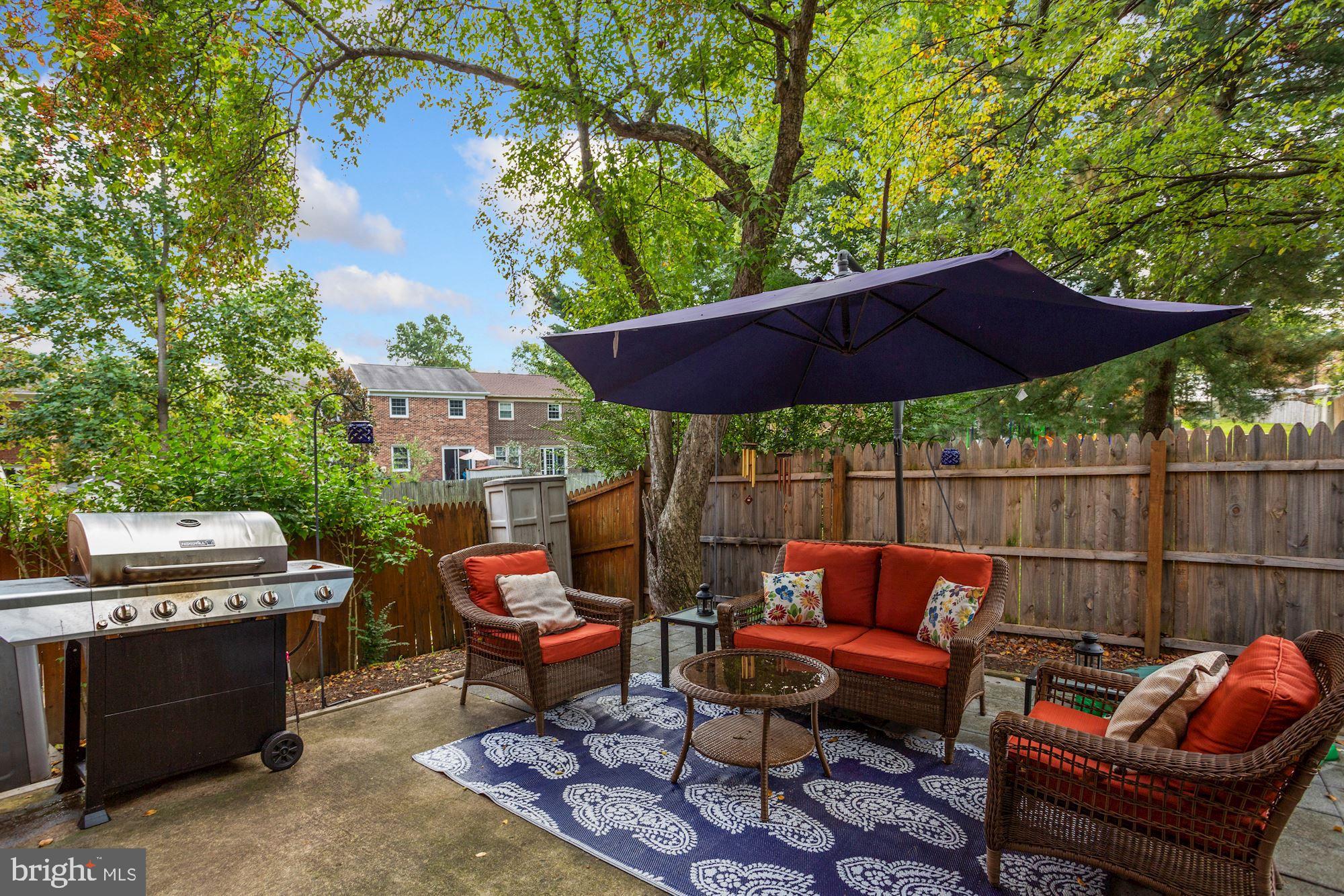 6844 Brian Michael Court Springfield, VA 22153 - Photo 36 of 42 Plenty of room for friends!