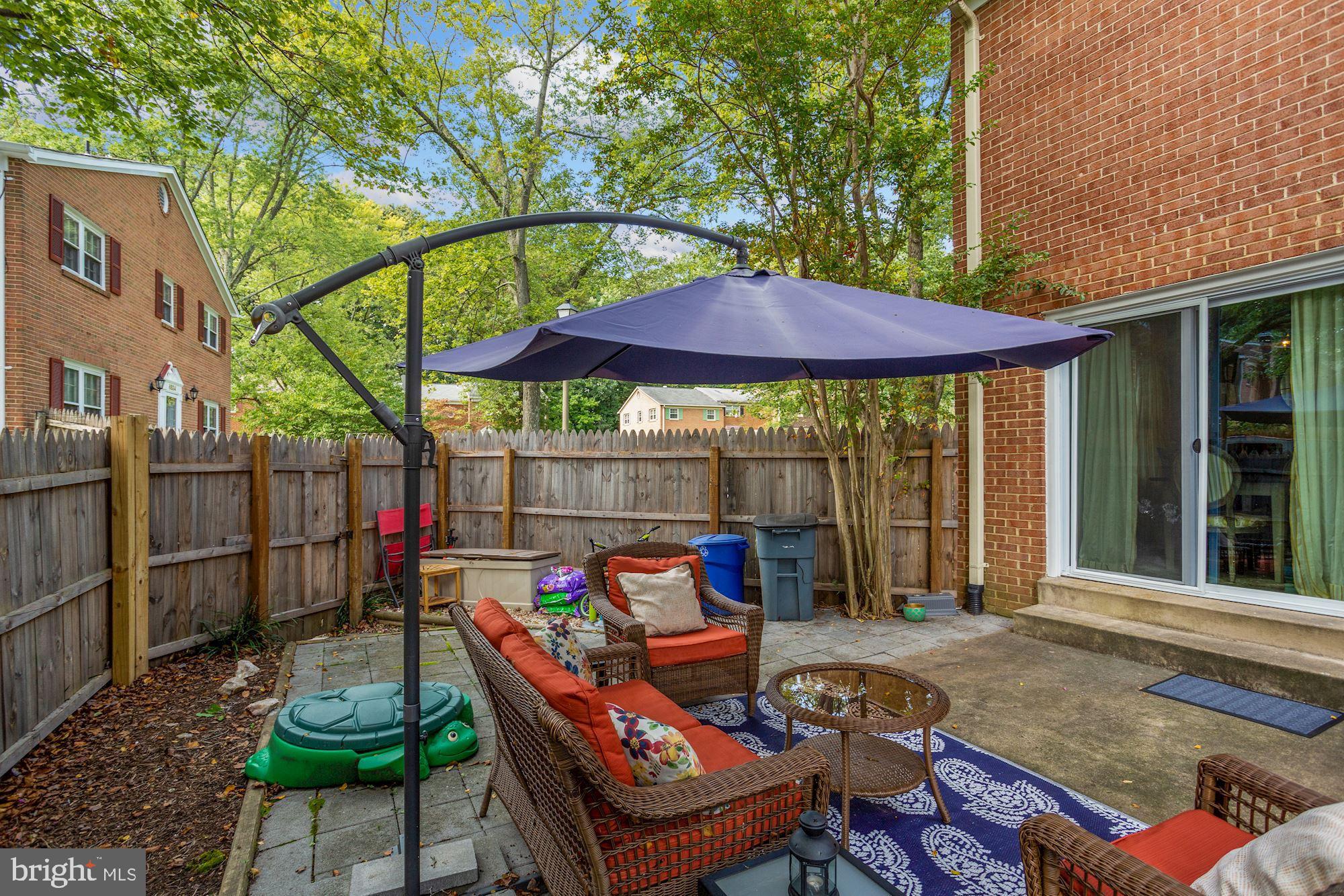 6844 Brian Michael Court Springfield, VA 22153 - Photo 38 of 42 Low maintenance exterior
