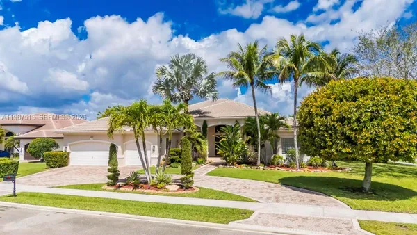 $2,089,000 | 15127 Southwest 40th Street, Davie, FL 33331