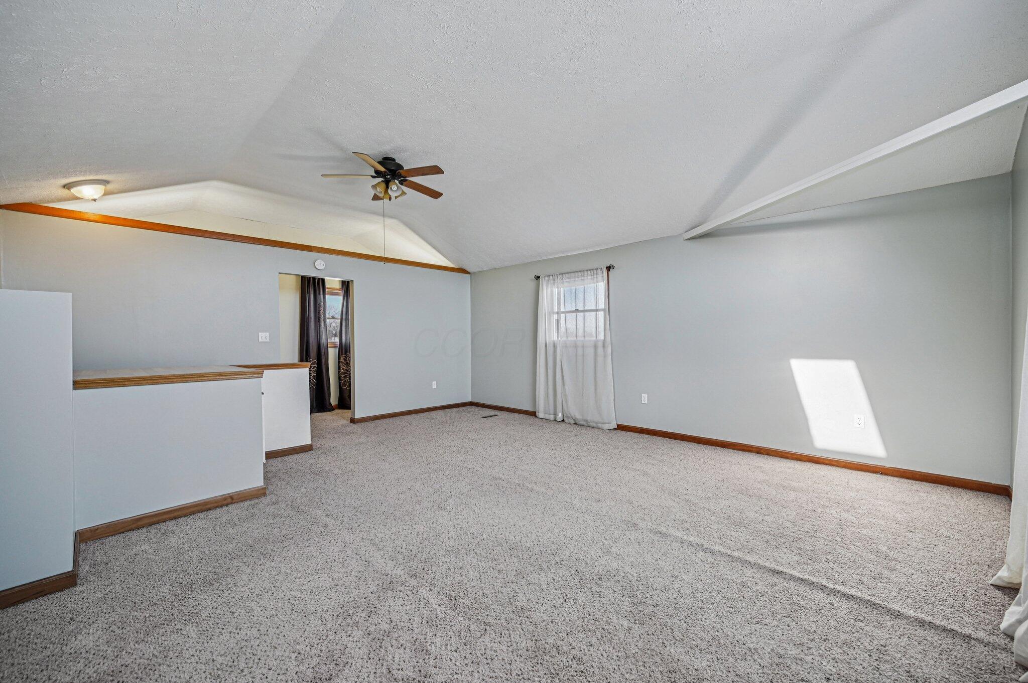3100 Durant Road Zanesville, OH 43701 - Photo 26 of 48 Primary bedroom