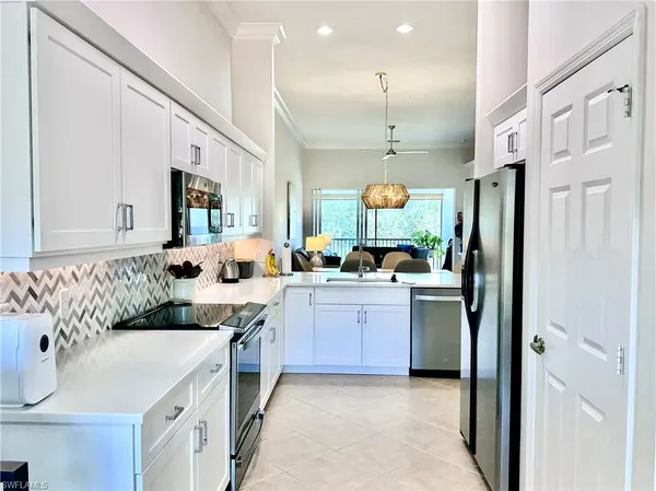 $375,000 | 11081 Corsia Trieste Way, Unit 206, Bonita Springs, FL 34135