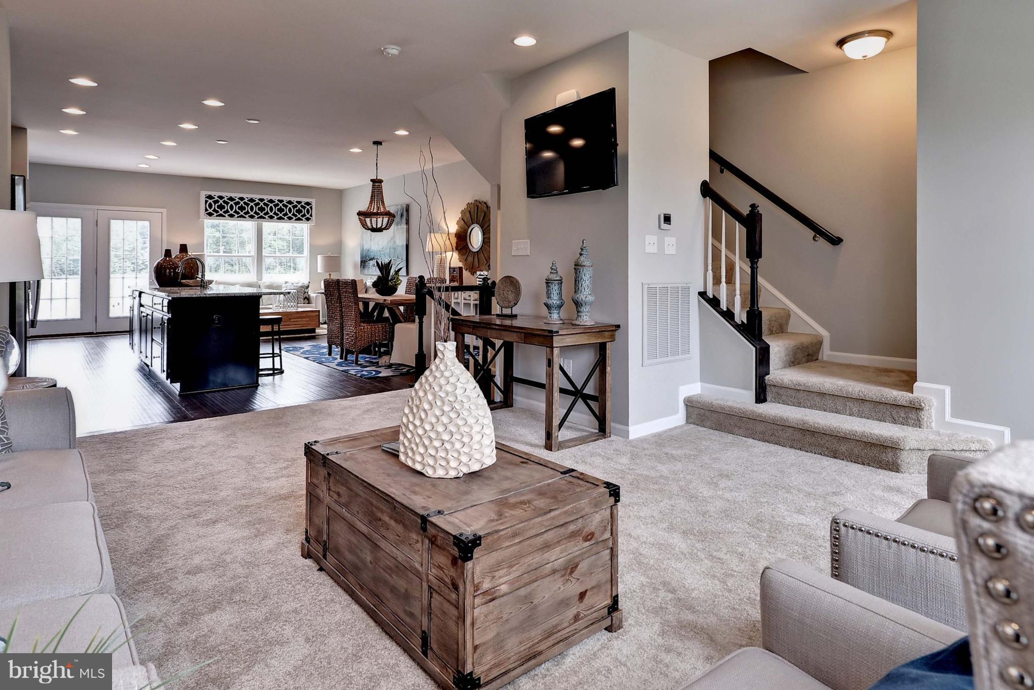 1804 Wind Gate Road Halethorpe, MD 21227 - Photo 2 of 30 Living Room